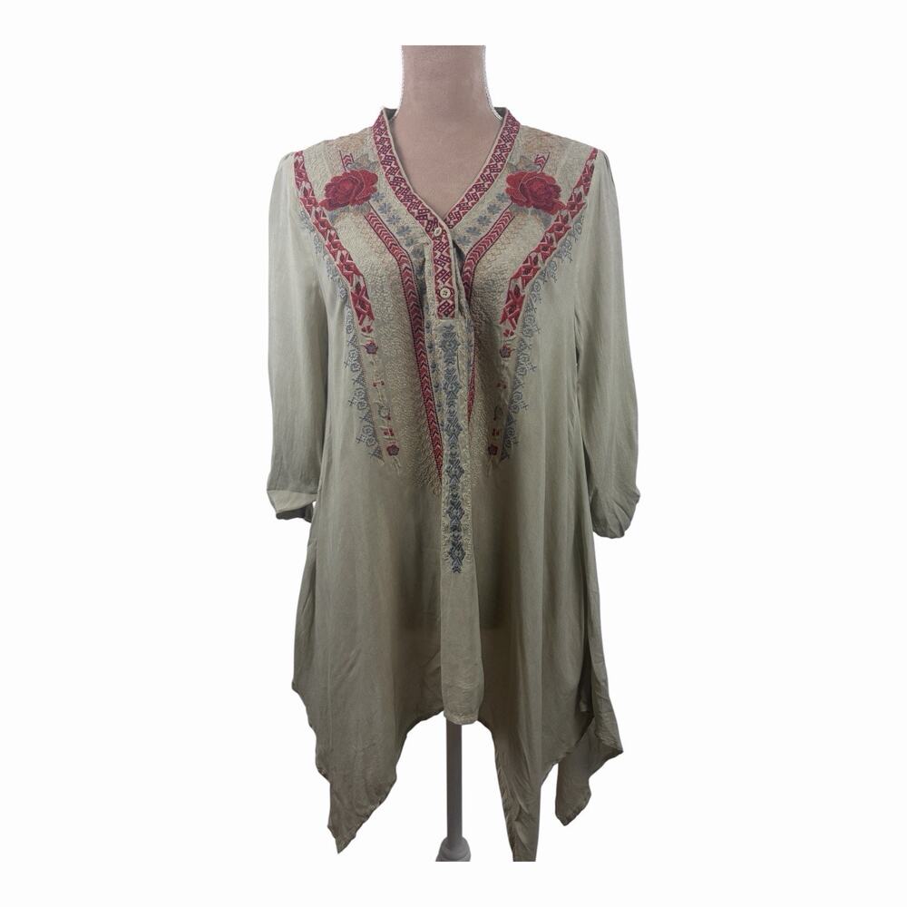 Andree by Unit Womens Small Boho Embroidered Tunic Top Floral Sharkbite Hem